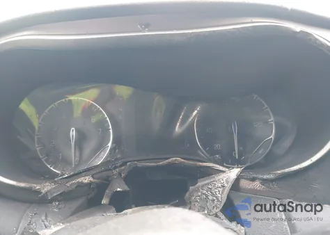 2018 Chrysler Pacifica Touring L z USA, uszkodzony, nr VIN 2C4RC1BG9JR217309